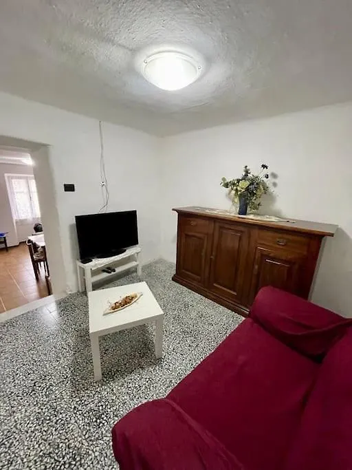 Casa Vacanze Da Meryon Albiano Magra Italy